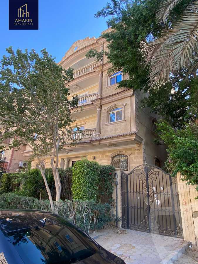 https://aqarmap.com.eg/ar/listing/6256215-for-sale-cairo-6th-of-october-el-ahyaa-neighborhood-1st-eighth-neighborhood