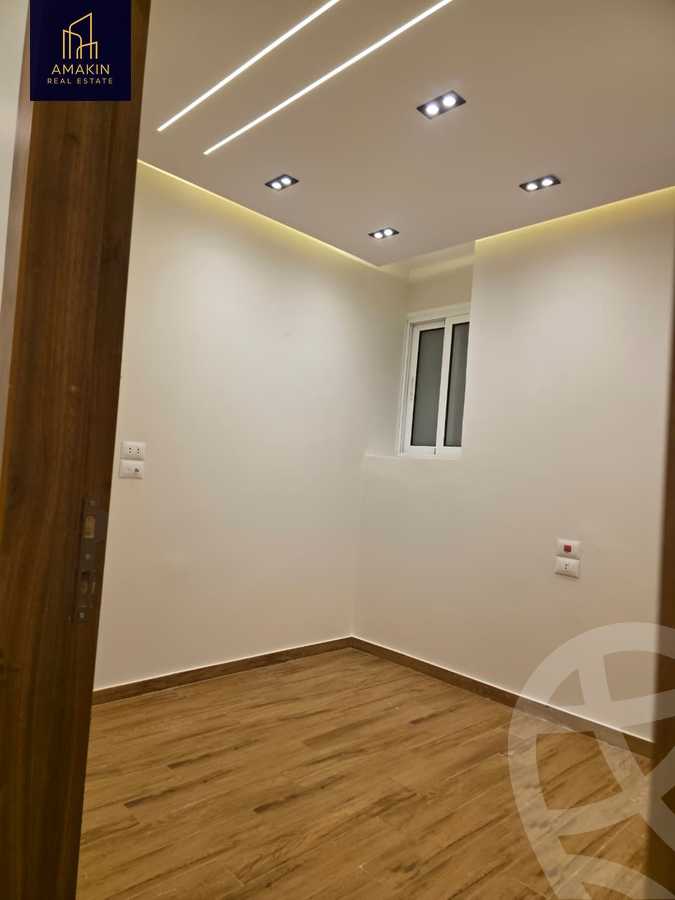 https://aqarmap.com.eg/en/listing/6418421-for-sale-cairo-6th-of-october-el-ahyaa-neighborhood-4th-neighborhood-3
