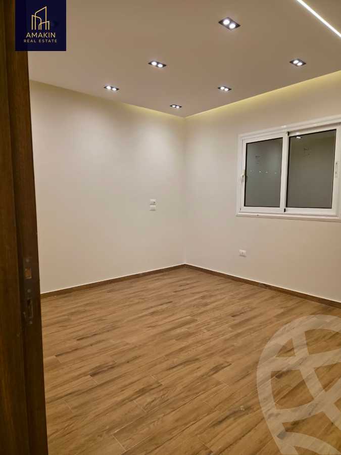 https://aqarmap.com.eg/en/listing/6418421-for-sale-cairo-6th-of-october-el-ahyaa-neighborhood-4th-neighborhood-3