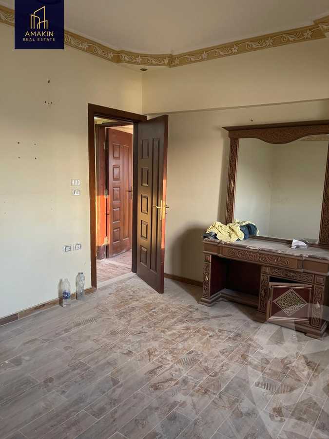 https://aqarmap.com.eg/en/listing/6418482-for-sale-cairo-6th-of-october-el-ahyaa-neighborhood-3rd-al-hay-al-thalith-st