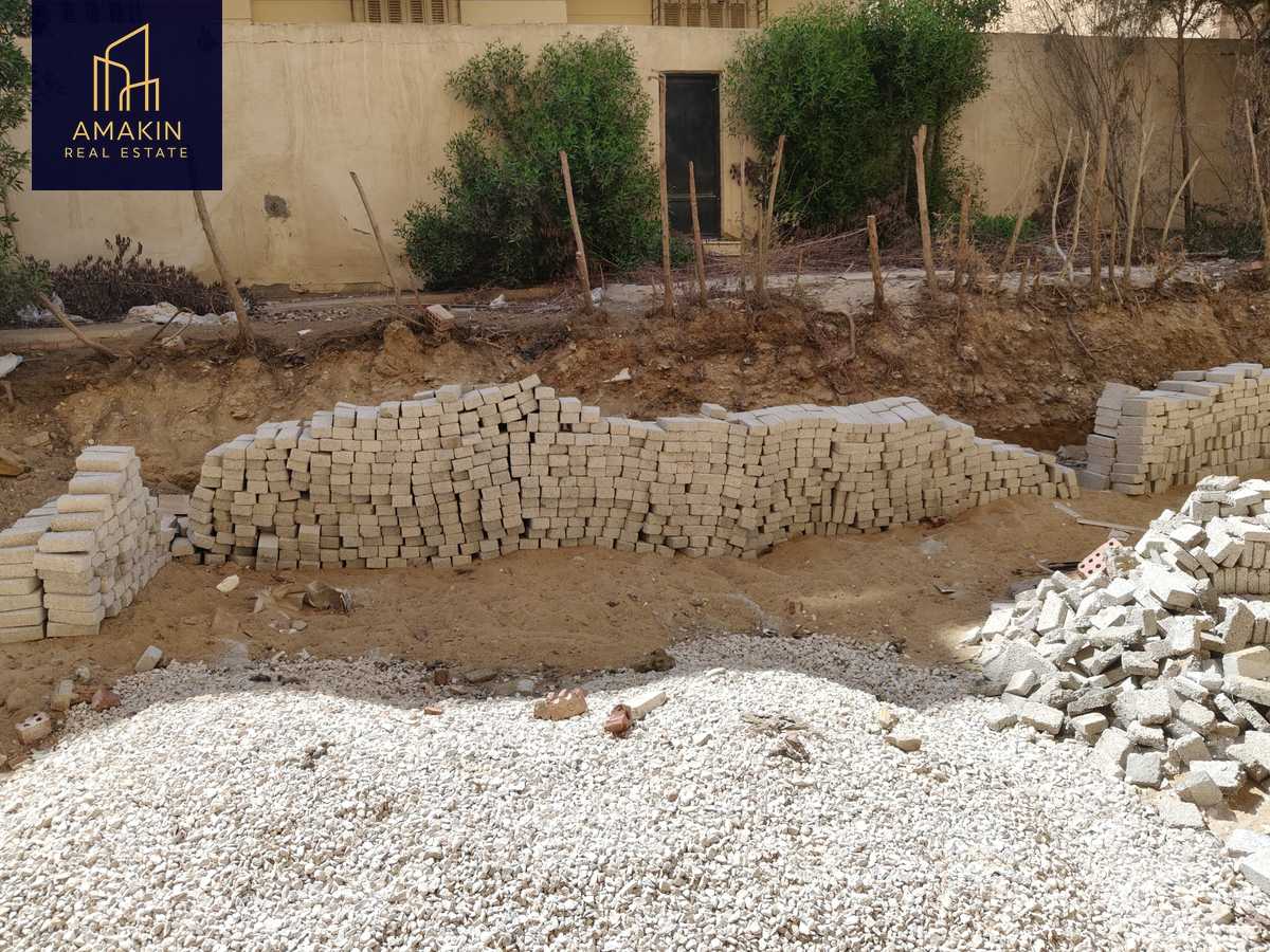 https://aqarmap.com.eg/en/listing/6421299-for-sale-cairo-6th-of-october-el-ahyaa-neighborhood-5th-street-2