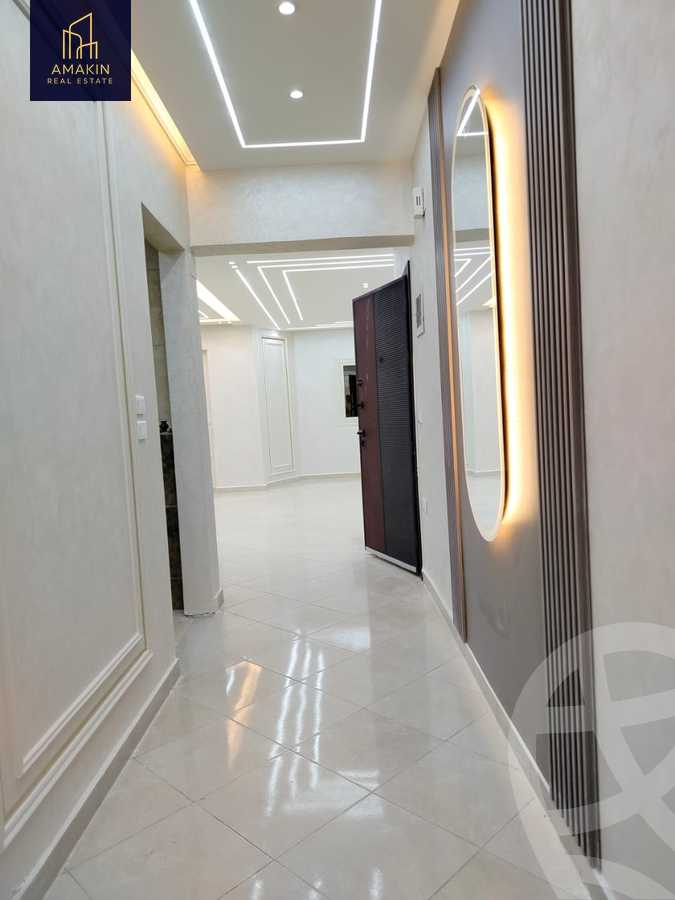 https://aqarmap.com.eg/ar/listing/6431387-for-sale-cairo-6th-of-october-el-ahyaa-neighborhood-1st-al-maahad