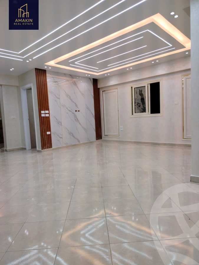 https://aqarmap.com.eg/ar/listing/6431387-for-sale-cairo-6th-of-october-el-ahyaa-neighborhood-1st-al-maahad