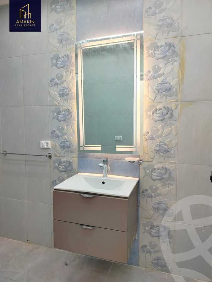 https://aqarmap.com.eg/ar/listing/6431387-for-sale-cairo-6th-of-october-el-ahyaa-neighborhood-1st-al-maahad