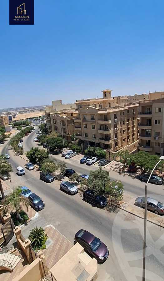 https://aqarmap.com.eg/ar/listing/6538559-for-sale-cairo-6th-of-october-el-hay-el-motamyz-sixth-touristic-village-abd-el-moneam-ryad-st