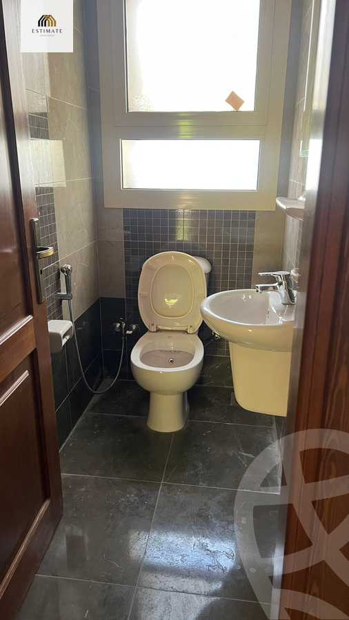 https://aqarmap.com.eg/ar/listing/6135957-for-rent-cairo-new-cairo-compounds-mrfl-syty