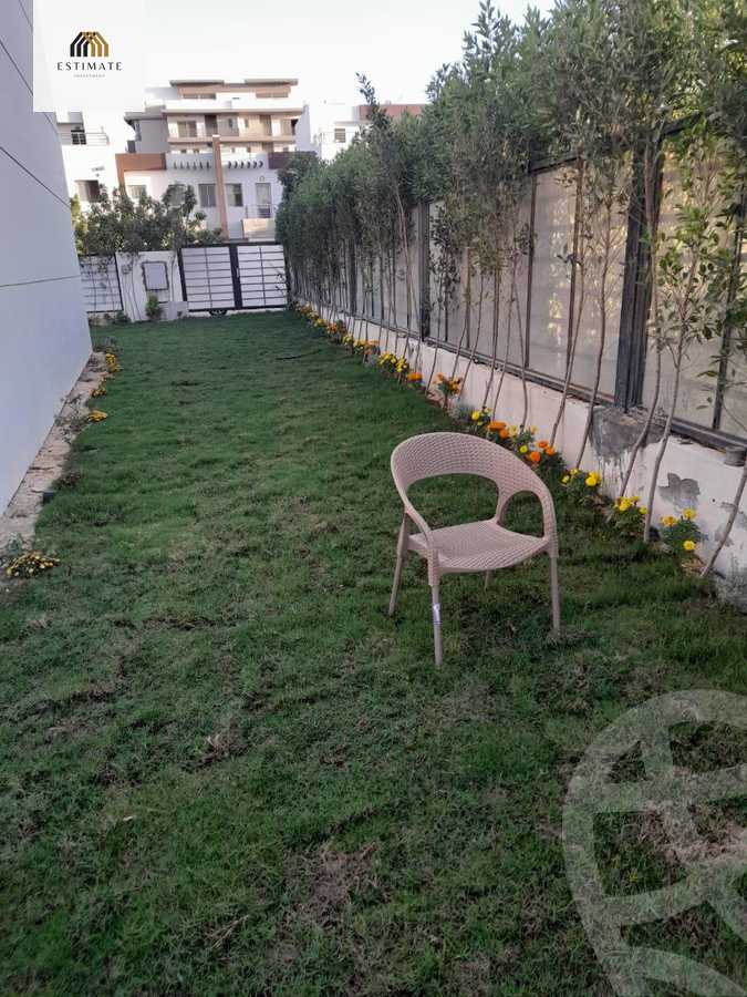 https://aqarmap.com.eg/ar/listing/6138654-for-rent-cairo-new-cairo-compounds-hyde-park-cluster-6-hyde-park