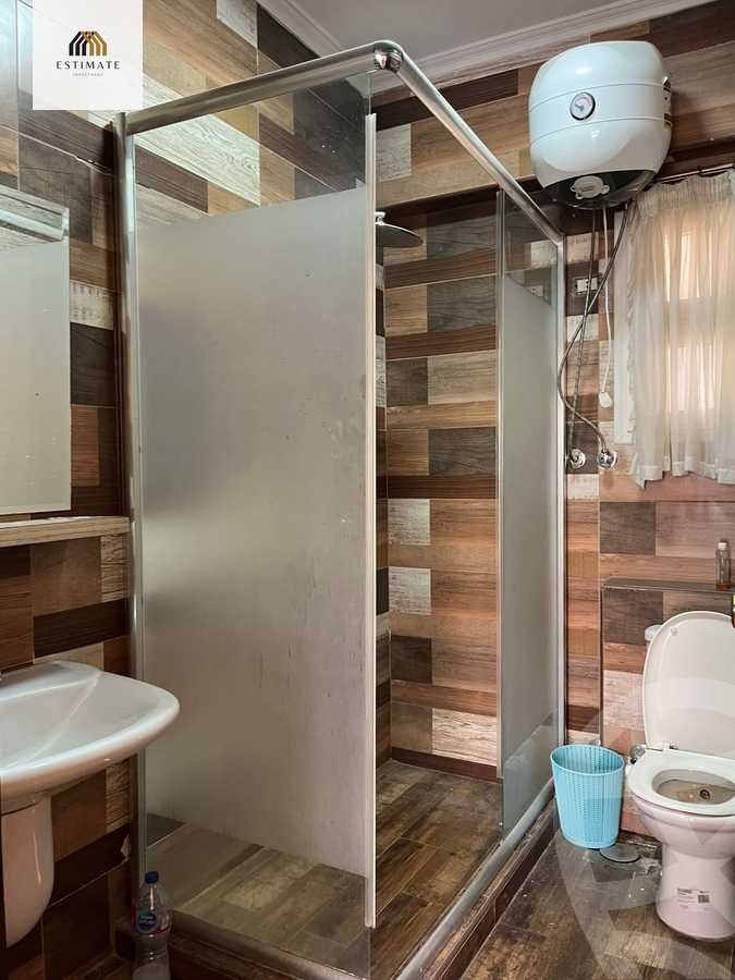 https://aqarmap.com.eg/en/listing/6140982-for-rent-cairo-new-cairo-compounds-hyde-park
