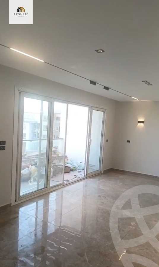 https://aqarmap.com.eg/ar/listing/6152601-for-rent-cairo-new-cairo-compounds-hyde-park-park-corner-hyde-park
