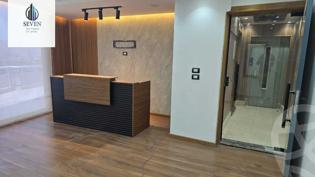 https://aqarmap.com.eg/ar/listing/6209185-for-rent-cairo-el-maadi-sarayat-el-maadi-street-18
