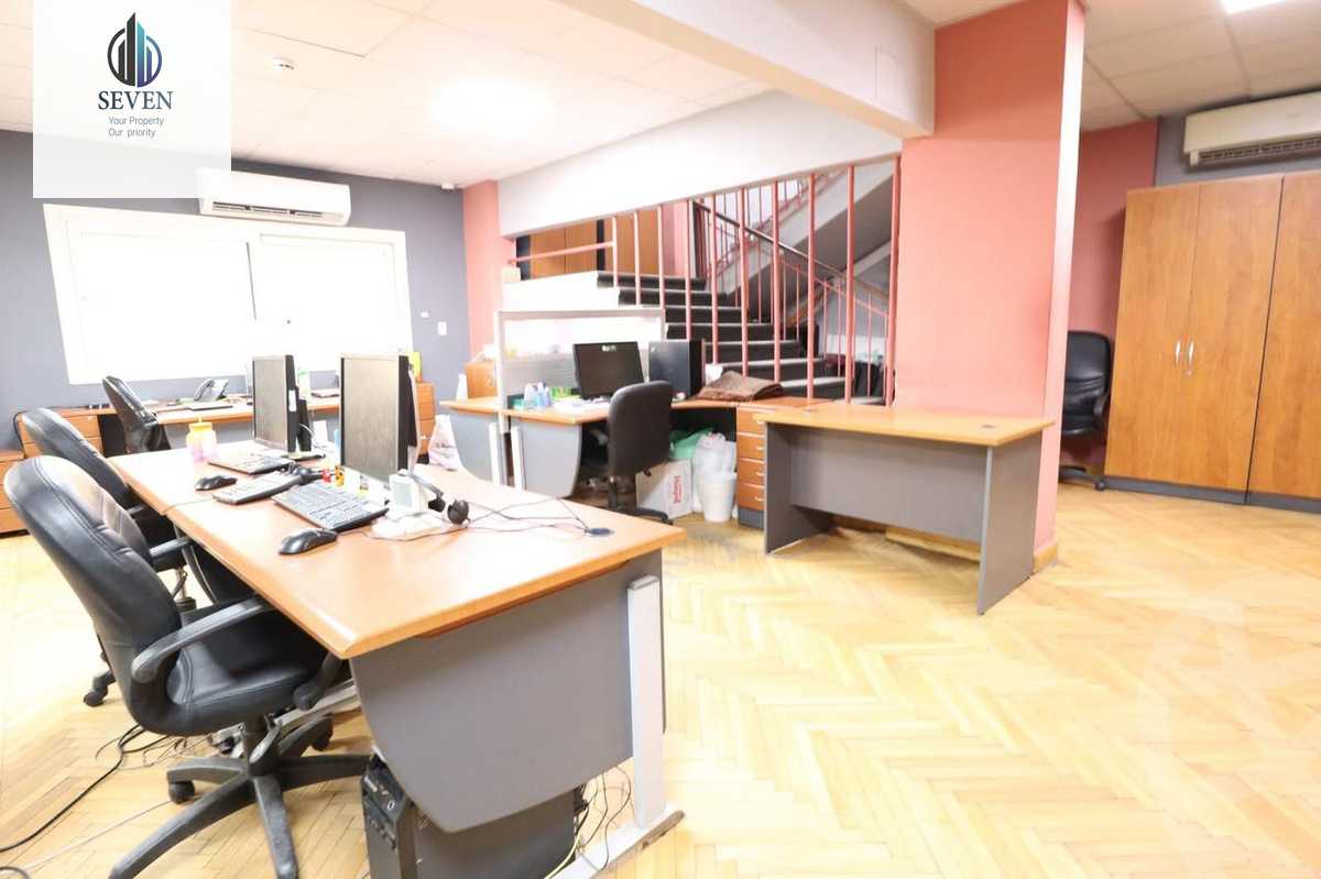 https://aqarmap.com.eg/ar/listing/6212091-for-rent-cairo-el-maadi-sarayat-el-maadi-street-20
