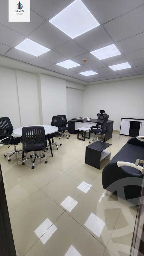 https://aqarmap.com.eg/ar/listing/6213034-for-rent-cairo-el-maadi-sarayat-el-maadi-no-22