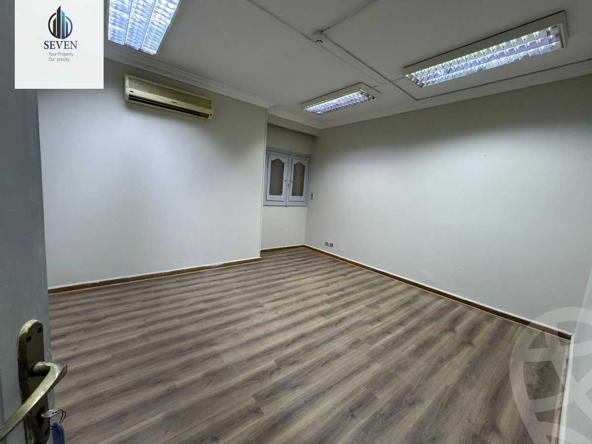 https://aqarmap.com.eg/ar/listing/6216571-for-rent-cairo-el-maadi-sarayat-el-maadi-street-18