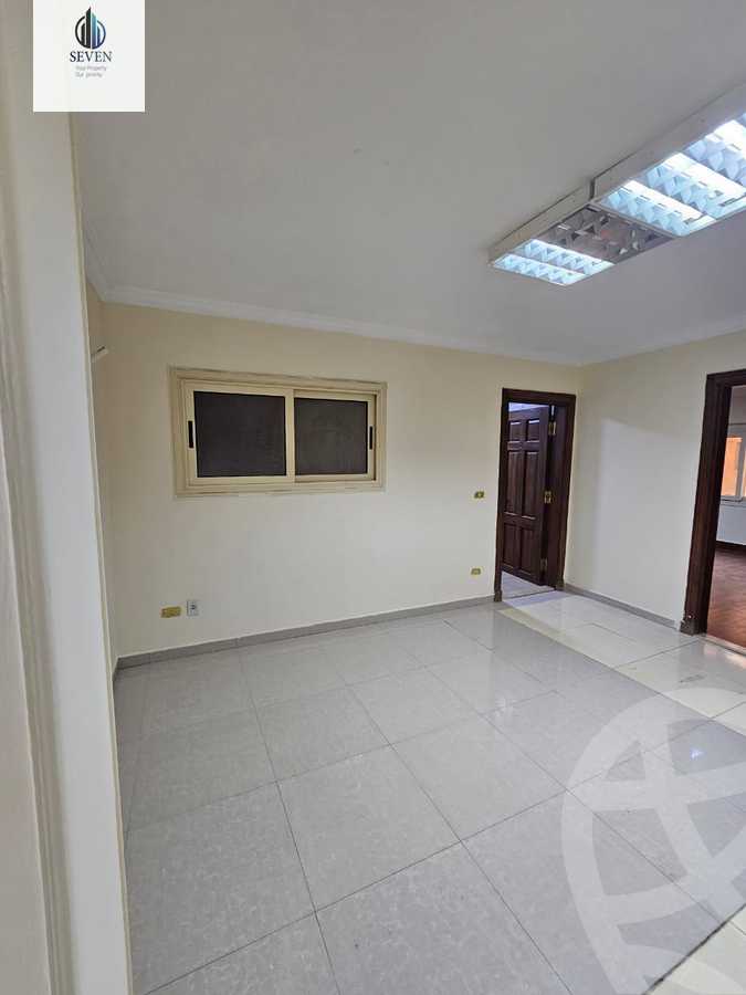 https://aqarmap.com.eg/ar/listing/6241646-for-rent-cairo-el-maadi-sarayat-el-maadi-street-18