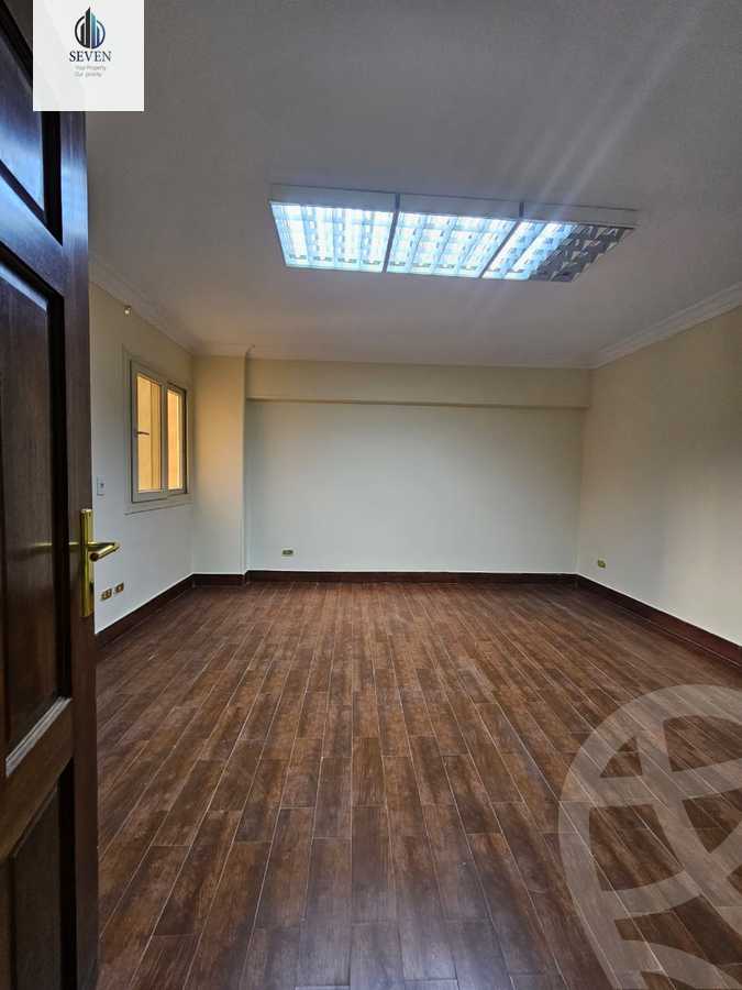 https://aqarmap.com.eg/ar/listing/6241646-for-rent-cairo-el-maadi-sarayat-el-maadi-street-18