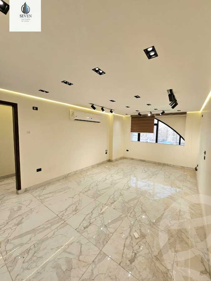 https://aqarmap.com.eg/en/listing/6258393-for-rent-cairo-el-maadi-zahraa-el-maadi-shr-krfwr-lryysy