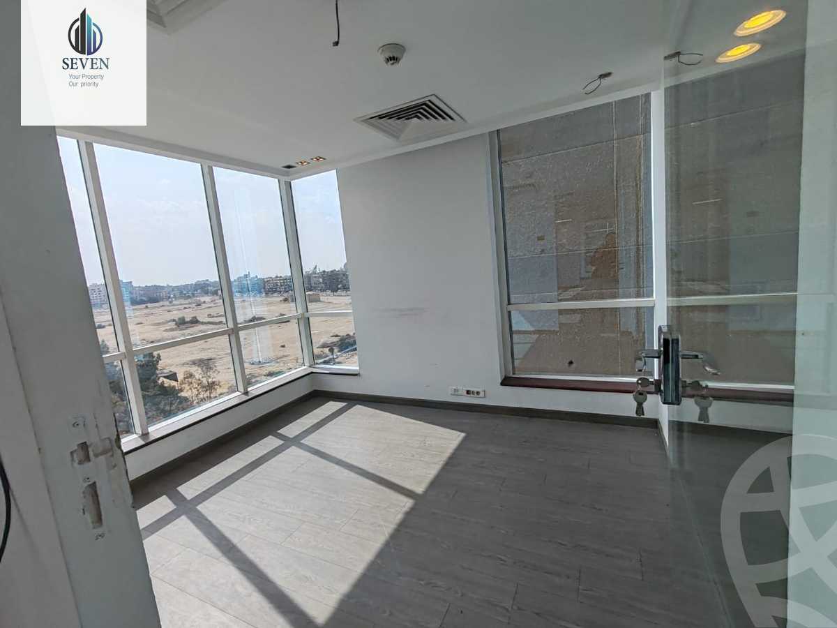 https://aqarmap.com.eg/ar/listing/6311001-for-rent-cairo-el-maadi-sarayat-el-maadi-street-18