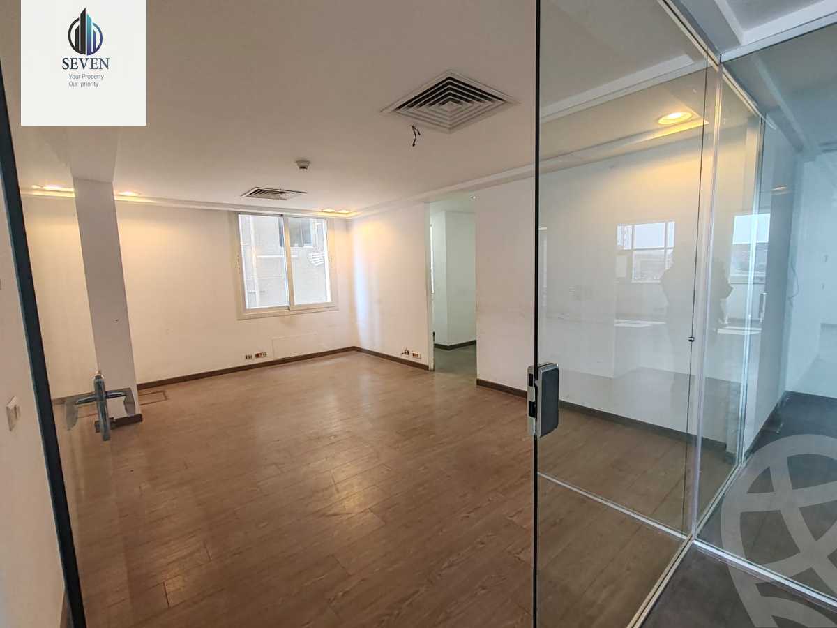 https://aqarmap.com.eg/ar/listing/6311001-for-rent-cairo-el-maadi-sarayat-el-maadi-street-18