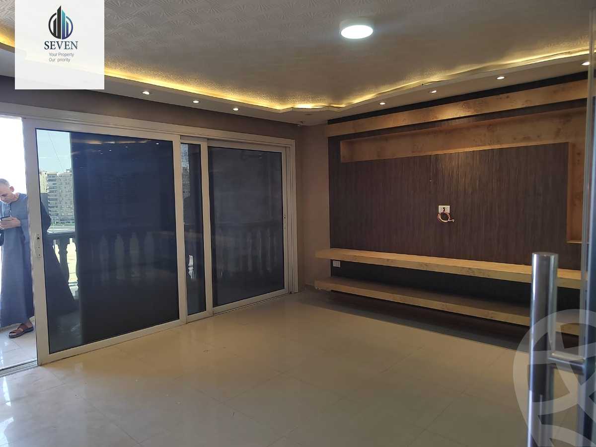 https://aqarmap.com.eg/ar/listing/6313300-for-rent-cairo-el-maadi-zahraa-el-maadi-shr-krfwr-lryysy
