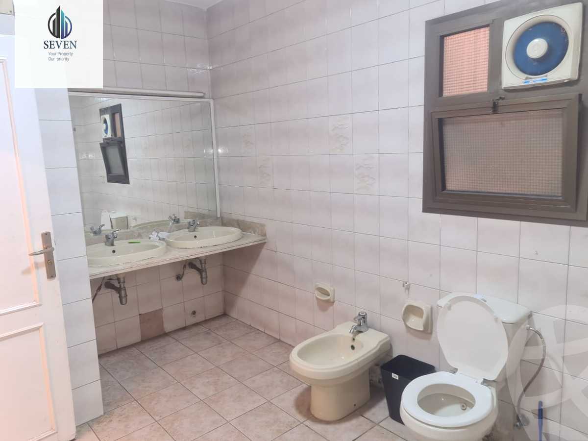 https://aqarmap.com.eg/en/listing/6326347-for-rent-cairo-el-maadi-sarayat-el-maadi-street-20