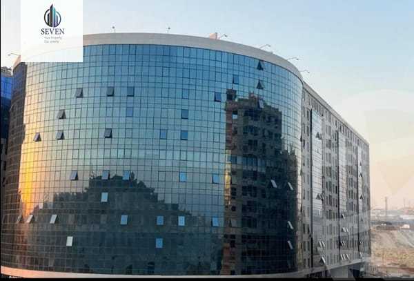 https://aqarmap.com.eg/ar/listing/6356231-for-rent-cairo-el-maadi-compounds-rayhanah-plaza