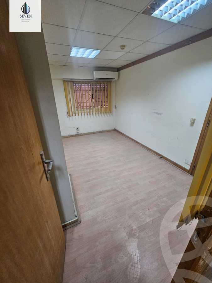 https://aqarmap.com.eg/ar/listing/6375535-for-rent-cairo-el-maadi-sarayat-el-maadi-street-20