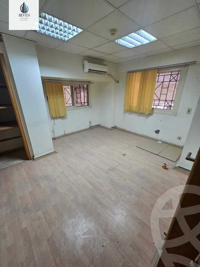 https://aqarmap.com.eg/ar/listing/6375535-for-rent-cairo-el-maadi-sarayat-el-maadi-street-20