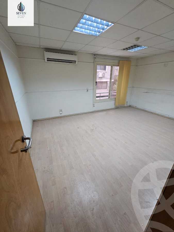 https://aqarmap.com.eg/ar/listing/6375535-for-rent-cairo-el-maadi-sarayat-el-maadi-street-20