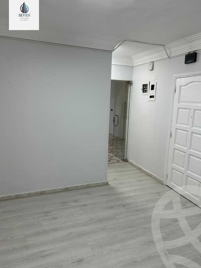 https://aqarmap.com.eg/ar/listing/6376185-for-rent-cairo-el-maadi-sarayat-el-maadi-street-20