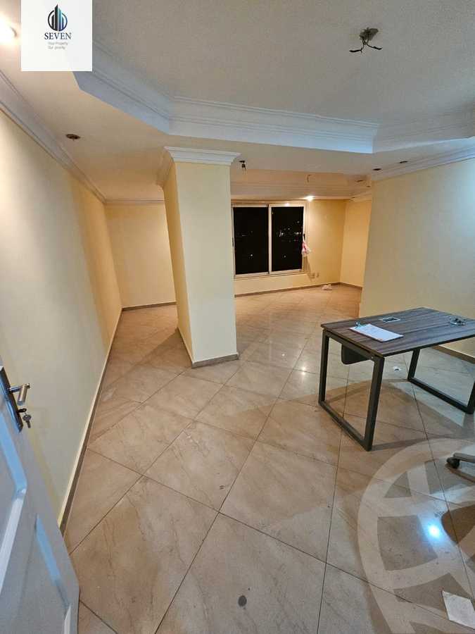 https://aqarmap.com.eg/ar/listing/6376983-for-rent-cairo-el-maadi-zahraa-el-maadi-al-khamseen-st