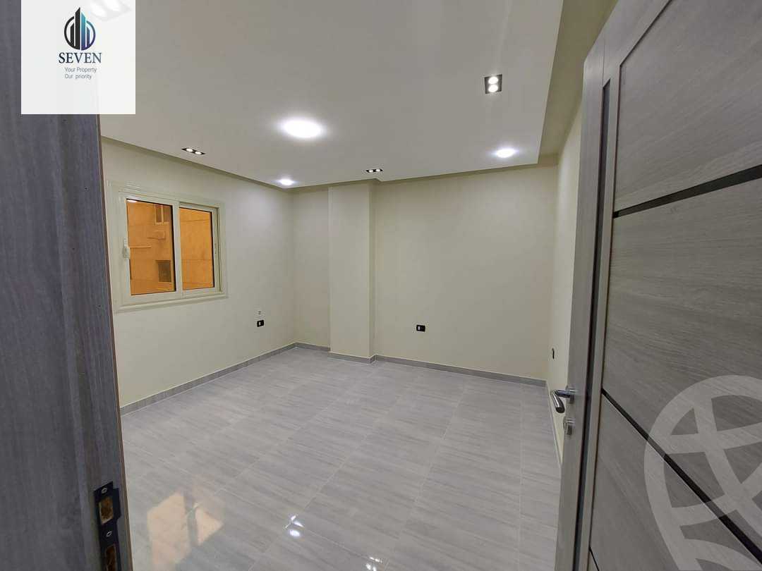 https://aqarmap.com.eg/ar/listing/6378533-for-rent-cairo-el-maadi-zahraa-el-maadi-shr-krfwr-lryysy