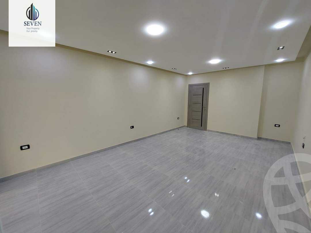 https://aqarmap.com.eg/ar/listing/6378533-for-rent-cairo-el-maadi-zahraa-el-maadi-shr-krfwr-lryysy