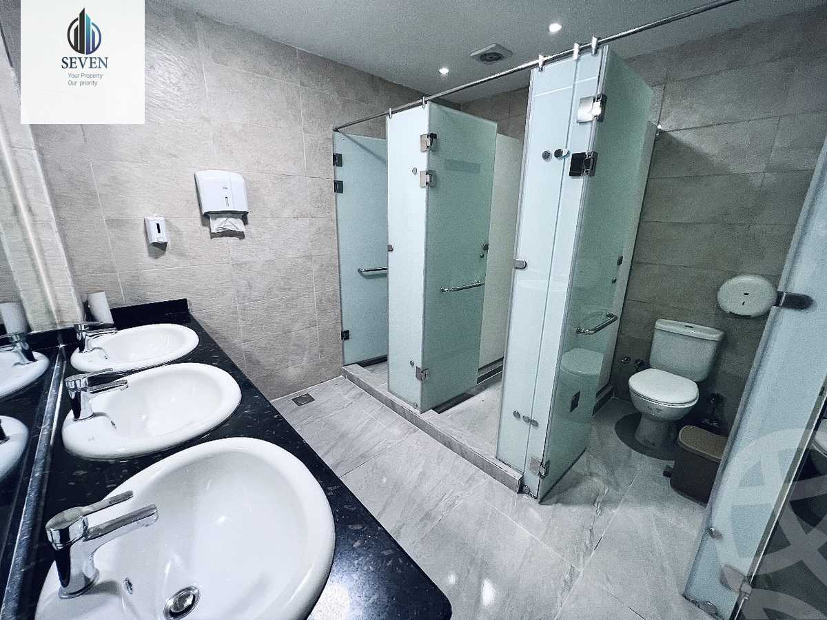 https://aqarmap.com.eg/ar/listing/6378549-for-rent-cairo-el-maadi-sarayat-el-maadi-street-20
