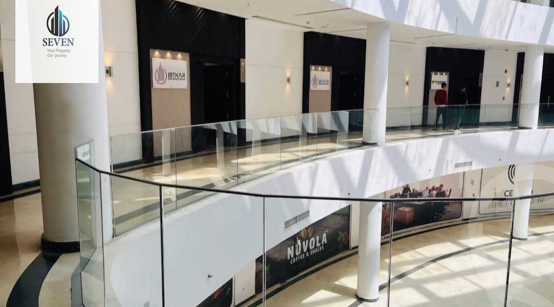 https://aqarmap.com.eg/ar/listing/6418323-for-rent-cairo-new-cairo-90th-street-south-teseen-st