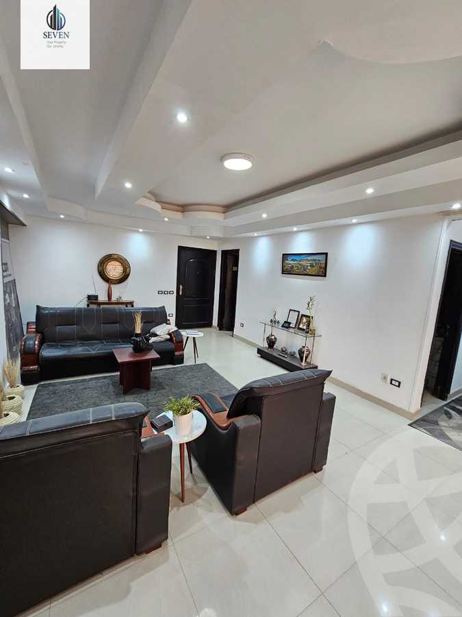 https://aqarmap.com.eg/ar/listing/6434157-for-rent-cairo-el-maadi-zahraa-el-maadi-al-khamseen-st