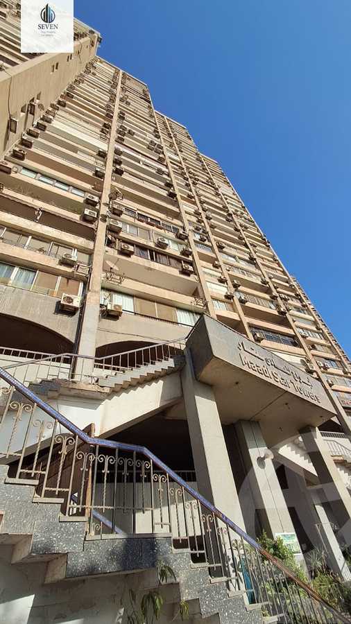 https://aqarmap.com.eg/ar/listing/6534795-for-rent-cairo-el-maadi-zahraa-el-maadi-al-khamseen-st