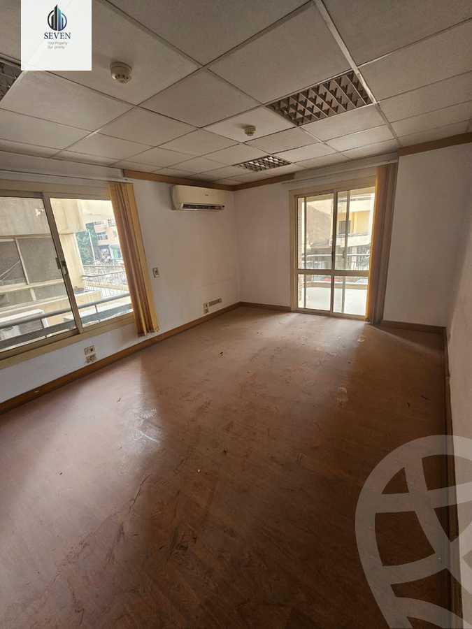 https://aqarmap.com.eg/en/listing/6538837-for-rent-cairo-el-maadi-sarayat-el-maadi-street-16