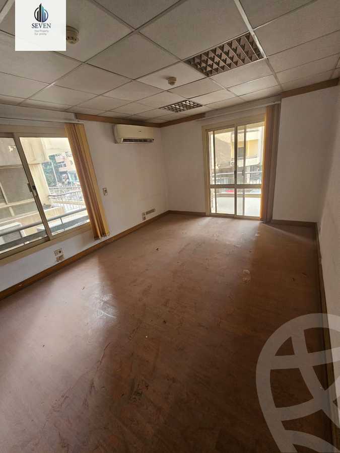 https://aqarmap.com.eg/en/listing/6538837-for-rent-cairo-el-maadi-sarayat-el-maadi-street-16