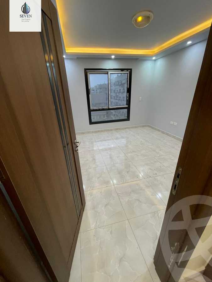 https://aqarmap.com.eg/ar/listing/6538919-for-rent-cairo-el-maadi-compounds-rayhanah-plaza