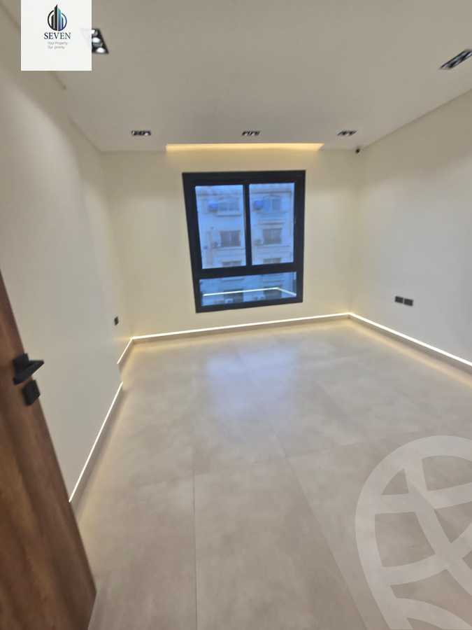 https://aqarmap.com.eg/ar/listing/6538938-for-rent-cairo-el-maadi-compounds-rayhanah-plaza