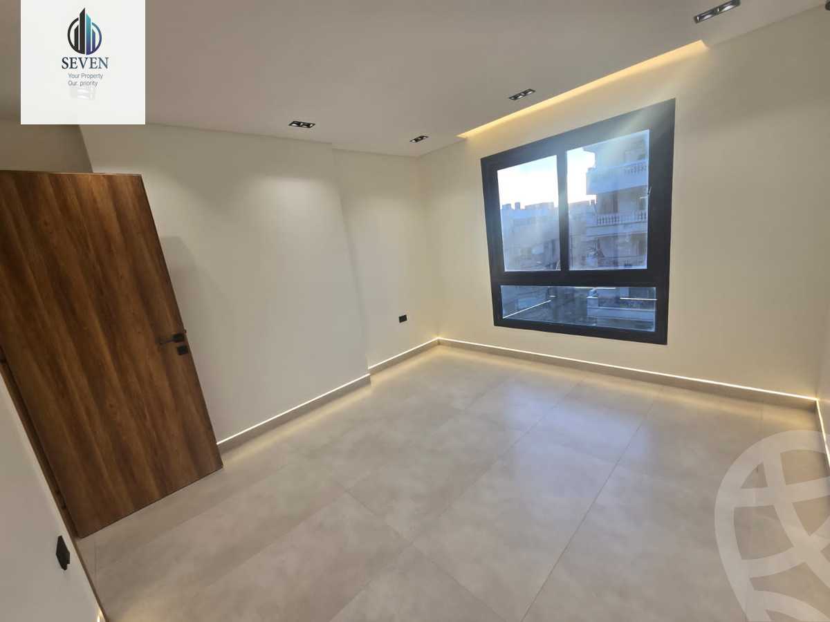 https://aqarmap.com.eg/ar/listing/6538938-for-rent-cairo-el-maadi-compounds-rayhanah-plaza