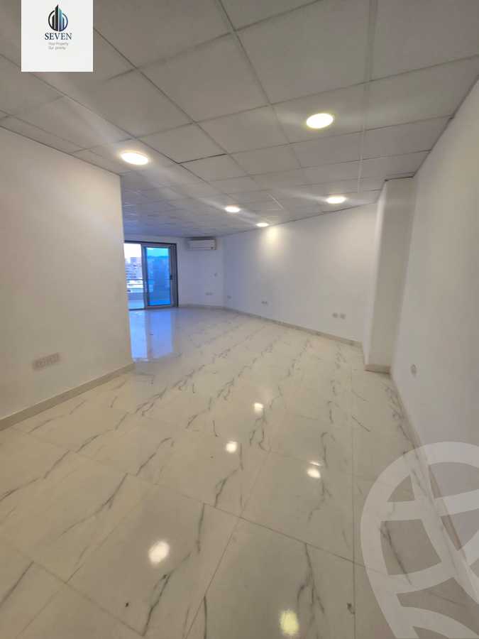 https://aqarmap.com.eg/ar/listing/6541767-for-rent-cairo-el-maadi-compounds-rayhanah-plaza