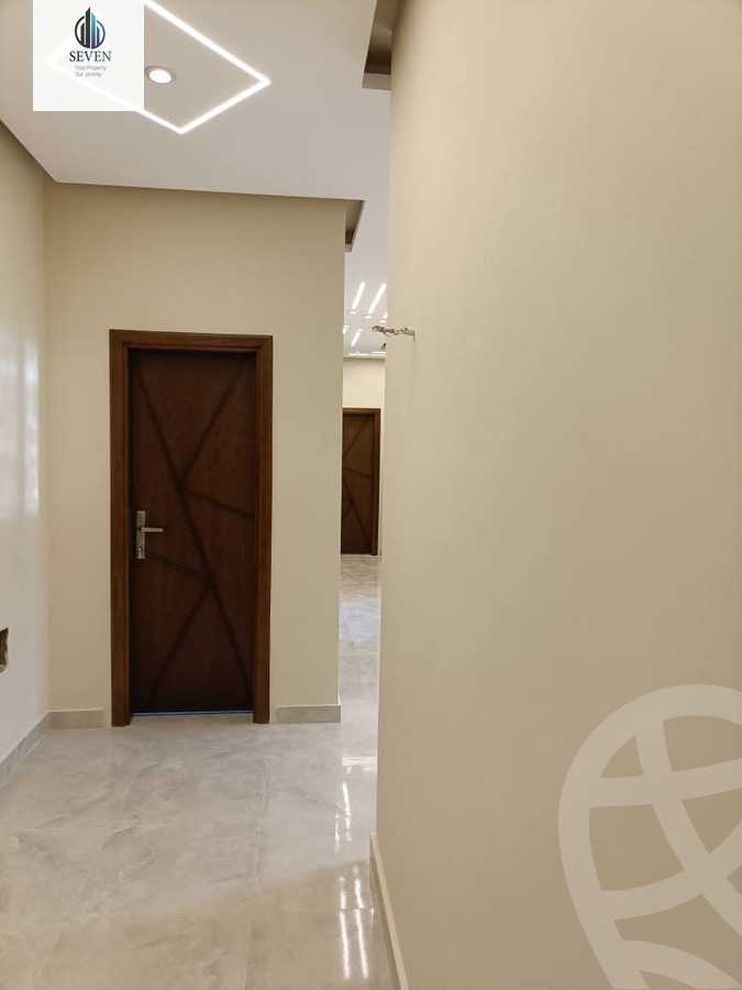 https://aqarmap.com.eg/ar/listing/6572277-for-rent-cairo-el-maadi-compounds-rayhanah-plaza
