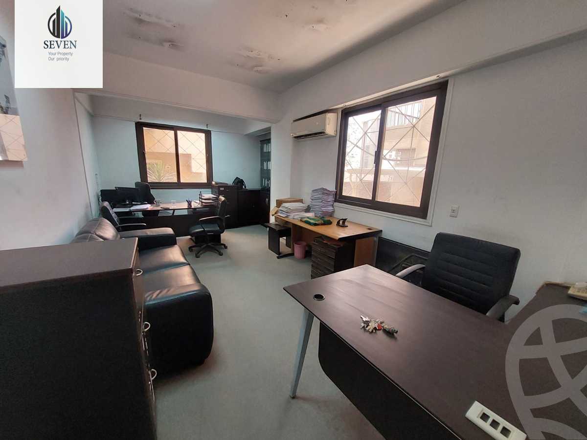 https://aqarmap.com.eg/ar/listing/6573165-for-rent-cairo-el-maadi-sarayat-el-maadi-street-20