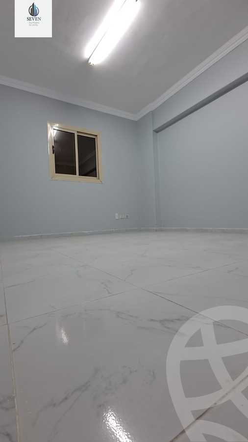 https://aqarmap.com.eg/ar/listing/6619624-for-rent-cairo-el-maadi-autostrad