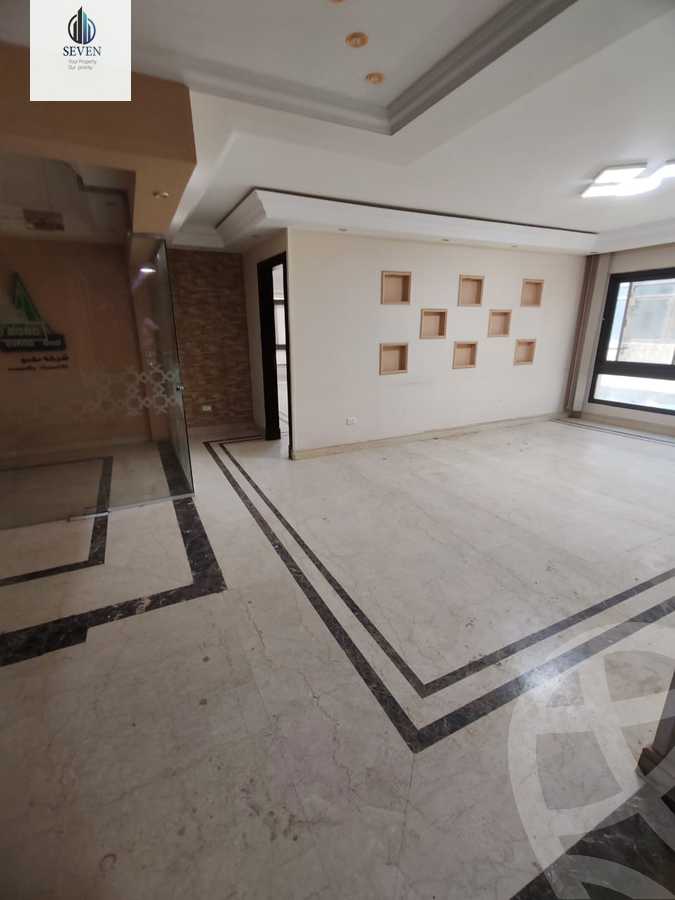 https://aqarmap.com.eg/ar/listing/6636797-for-rent-cairo-el-maadi-el-maadi-el-gededa-el-nasr-st