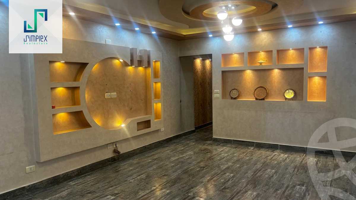 https://aqarmap.com.eg/ar/listing/6282668-for-sale-cairo-mokattam-el-hadabah-el-wosta-compounds-palm-city