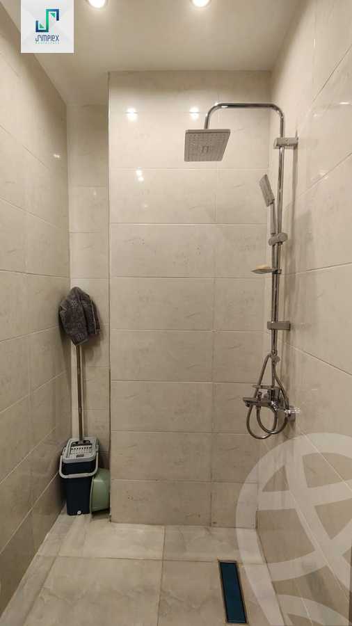 https://aqarmap.com.eg/ar/listing/6282788-for-sale-cairo-nasr-city-compounds-degla-towers