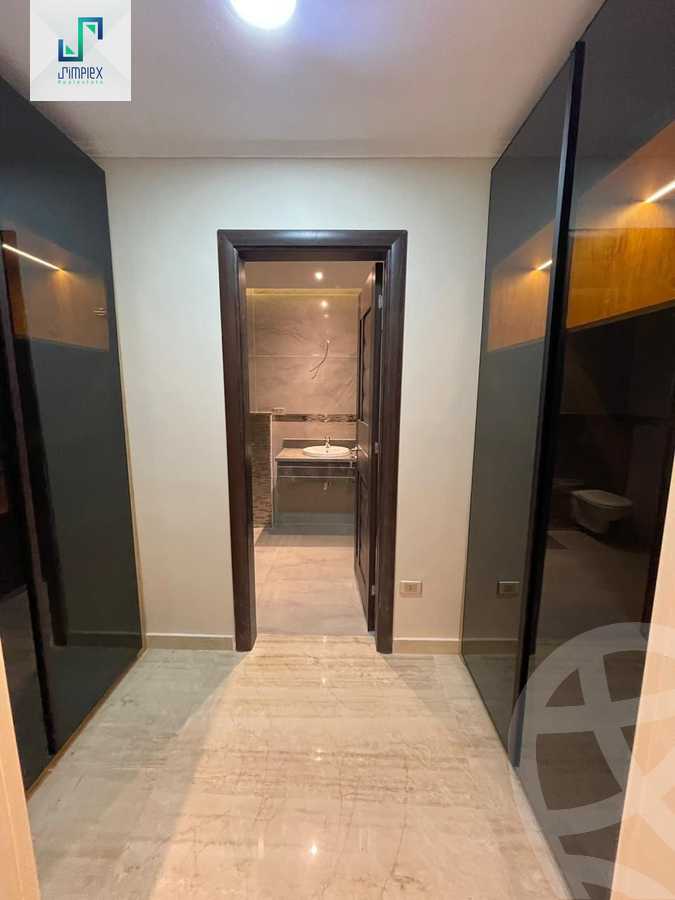 https://aqarmap.com.eg/ar/listing/6282946-for-sale-cairo-new-cairo-compounds-mwrd-fq-llttwyr