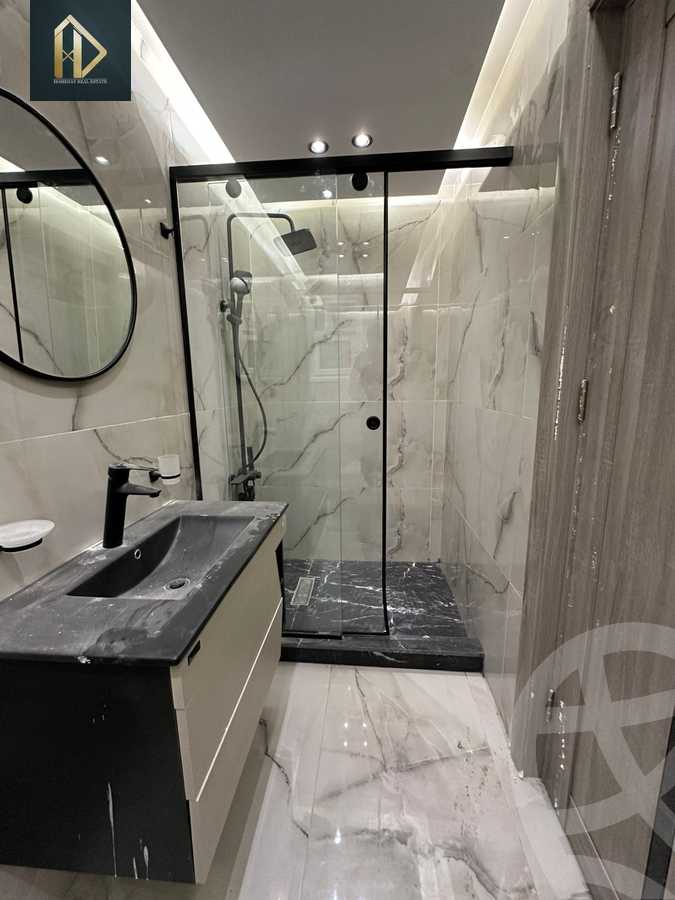 https://aqarmap.com.eg/ar/listing/6289420-for-sale-cairo-new-cairo-compounds-mwrd-fq-llttwyr